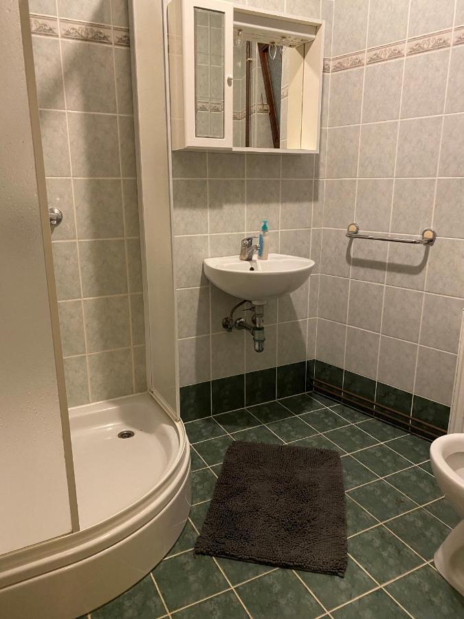 Malinska City Center Room For 2 외부 사진